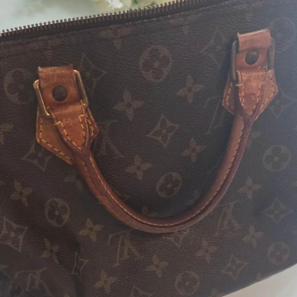Lv Elegant Designer Speedy Handbag - Picture 5 of 13